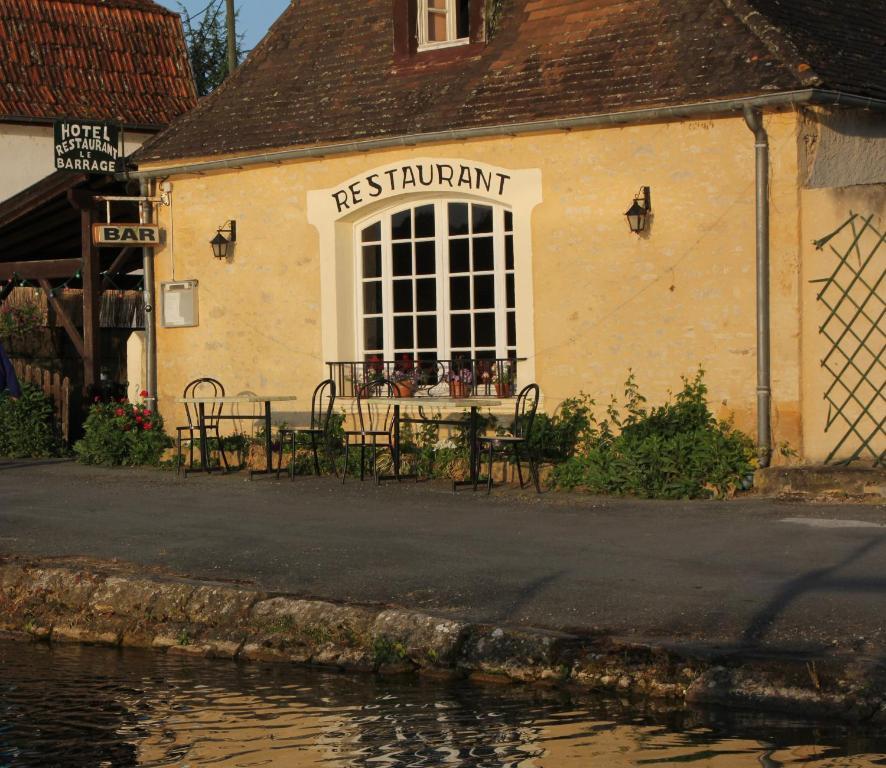 Le Barrage Hotel Mauzac-et-Grand-Castang Екстериор снимка
