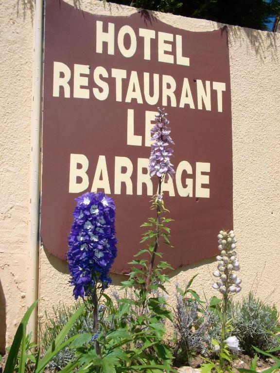 Le Barrage Hotel Mauzac-et-Grand-Castang Екстериор снимка